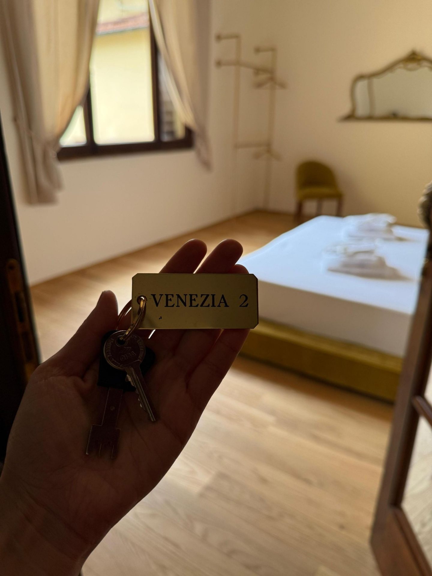Camera Venezia 2 – foto 4 di 8